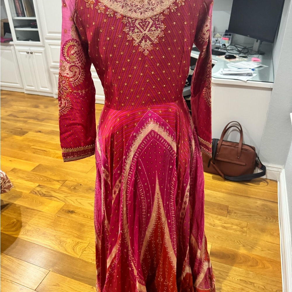Like new Ritu Kumar anarkali - Picture 6 of 9